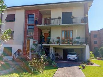 Casa indipendente in vendita a San Giuliano Terme PI