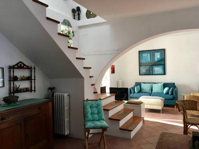 Casa indipendente in vendita a San Giuliano Terme PI