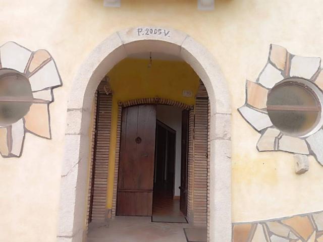 Casa indipendente in vendita a San Leucio del Sannio BN