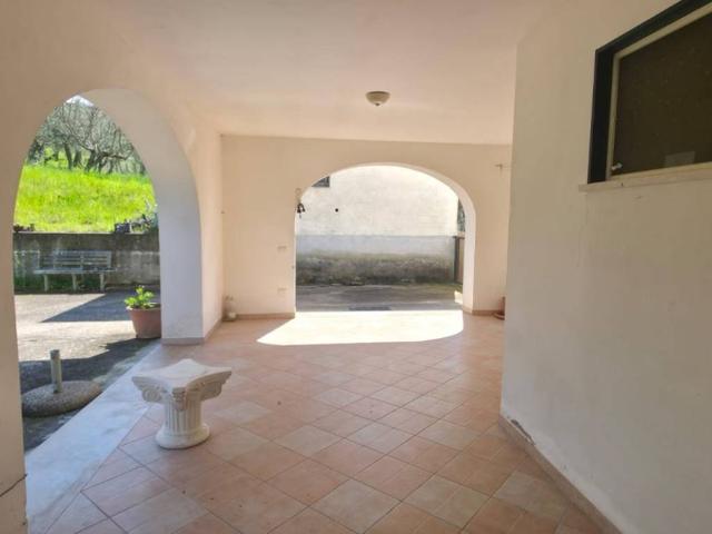 Casa indipendente in vendita a San Lorenzello BN
