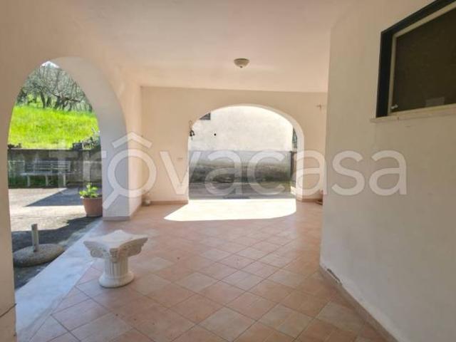 Casa indipendente in vendita a San Lorenzello via Colle Calce Foresta