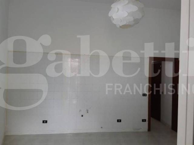 Casa indipendente in vendita a San Paolo Bel Sito NA