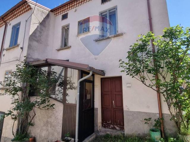 Casa indipendente in vendita a San Pietro Avellana