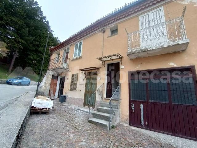 Casa indipendente in vendita a San Pietro Avellana IS