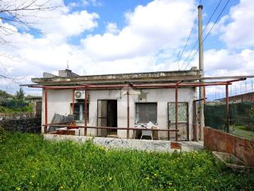 Casa indipendente in vendita a San Pietro Clarenza CT
