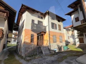 Casa indipendente in vendita a San Pietro di Cadore BL