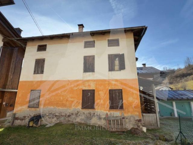 Casa indipendente in vendita a San Pietro di Cadore BL