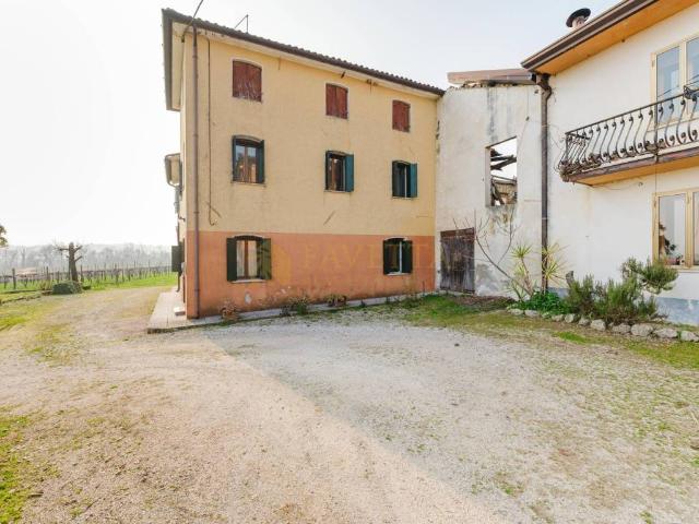 Casa indipendente in vendita a San Pietro di Feletto TV