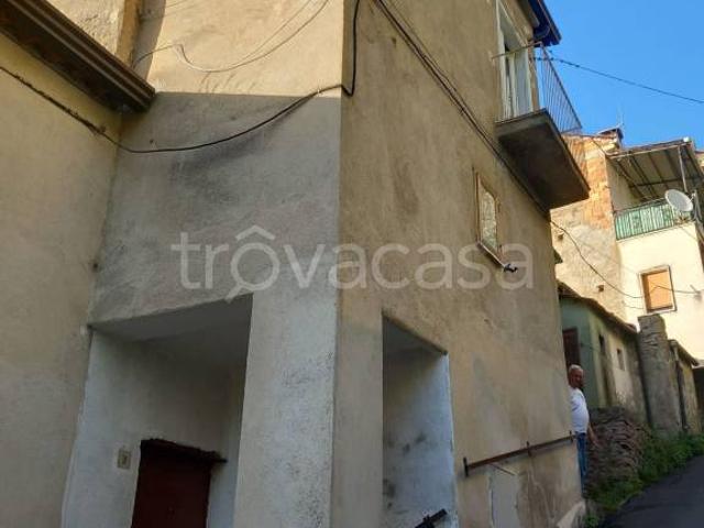 Casa indipendente in vendita a San Pietro in Guarano via Cava