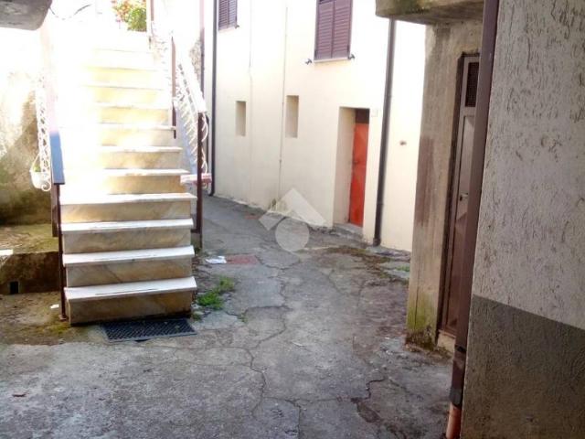 Casa indipendente in vendita a San Potito Ultra AV