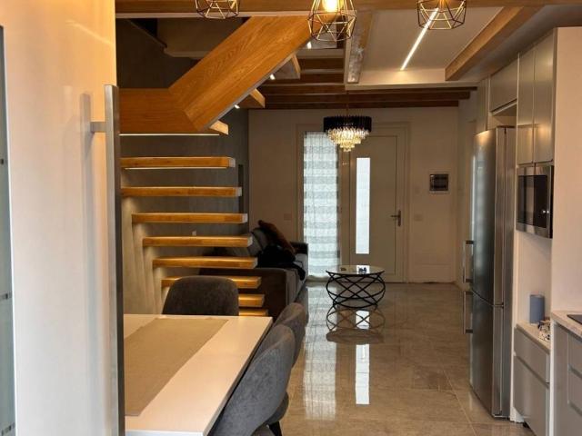 Casa indipendente in vendita a San Rocco al Porto LO