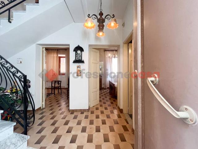 Casa indipendente in vendita a San Salvatore di Fitalia ME
