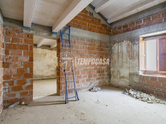 Casa indipendente in vendita a San Severino Marche
