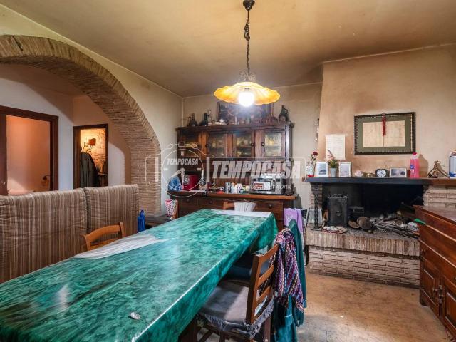 Casa indipendente in vendita a San Severino Marche