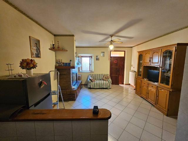 Casa indipendente in vendita a San Severino Marche MC