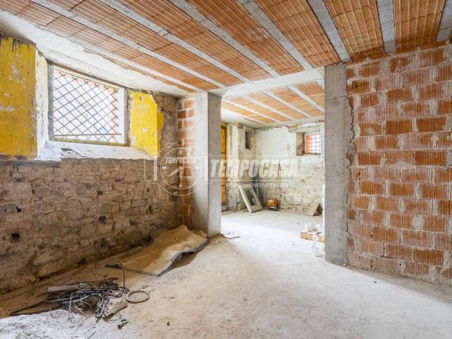 Casa indipendente in vendita a San Severino Marche MC