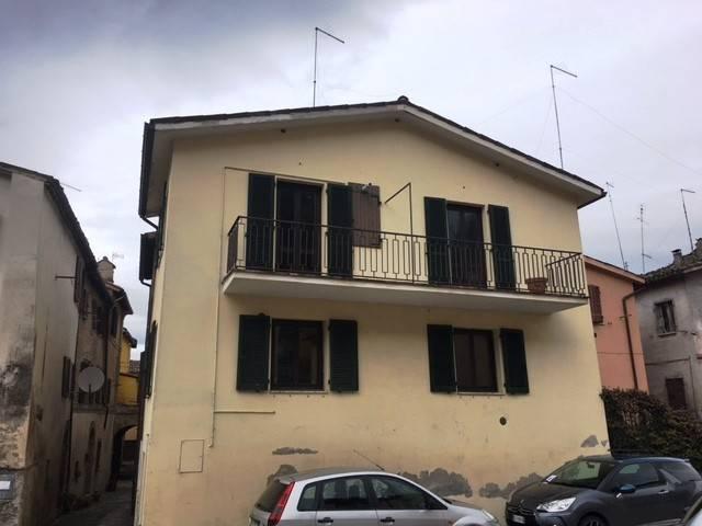 Casa indipendente in vendita a San Severino Marche MC