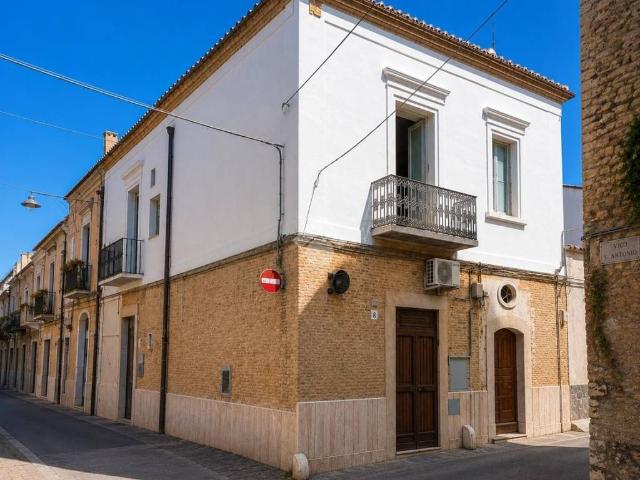 Casa indipendente in vendita a San Severo FG