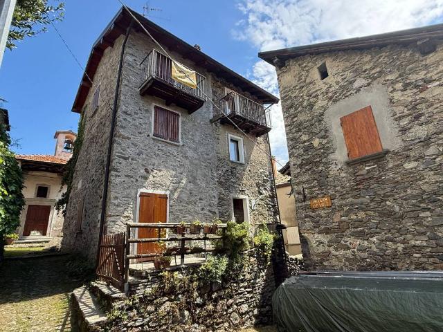 Casa indipendente in vendita a San Siro CO