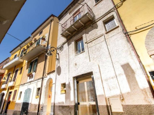 Casa indipendente in vendita a San Vito Chietino CH