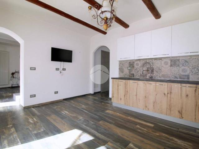 Casa indipendente in vendita a Sanfrè CN