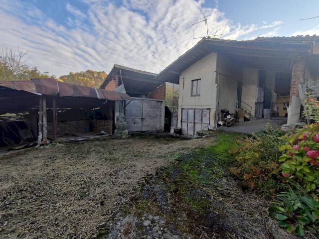 Casa indipendente in vendita a Sanfront CN