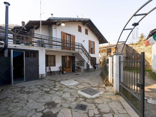 Casa indipendente in vendita a Sanfront CN