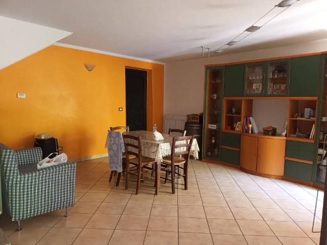 Casa indipendente in vendita a Sanfront CN