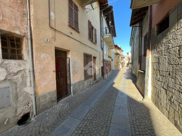 Casa indipendente in vendita a Sanfront CN