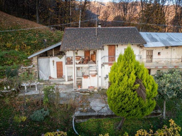 Casa indipendente in vendita a Sanfront CN