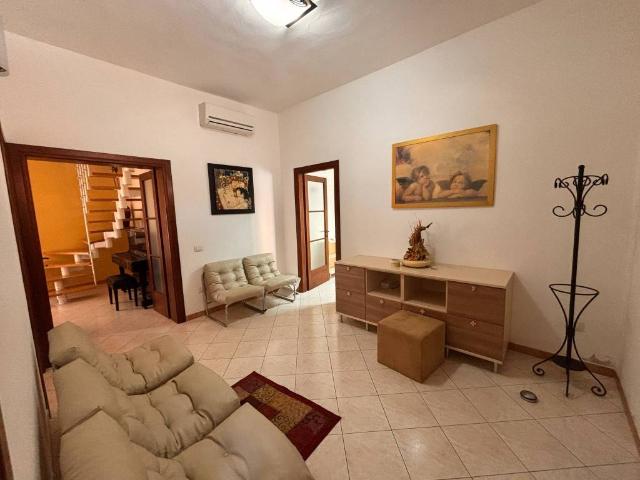 Casa indipendente in vendita a Sanluri VS