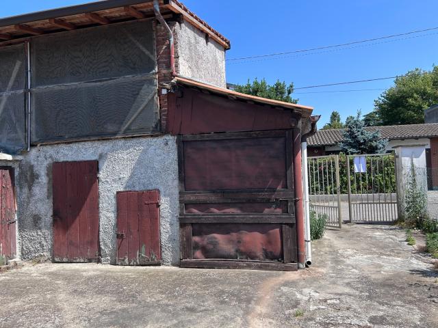 Casa indipendente in vendita a Sannazzaro de' Burgondi