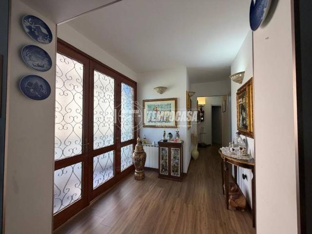 Casa indipendente in vendita a Sannazzaro de' Burgondi PV