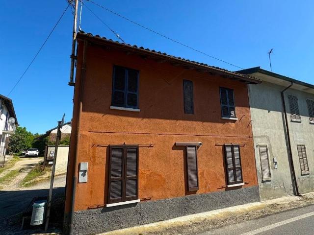 Casa indipendente in vendita a Sannazzaro de' Burgondi PV