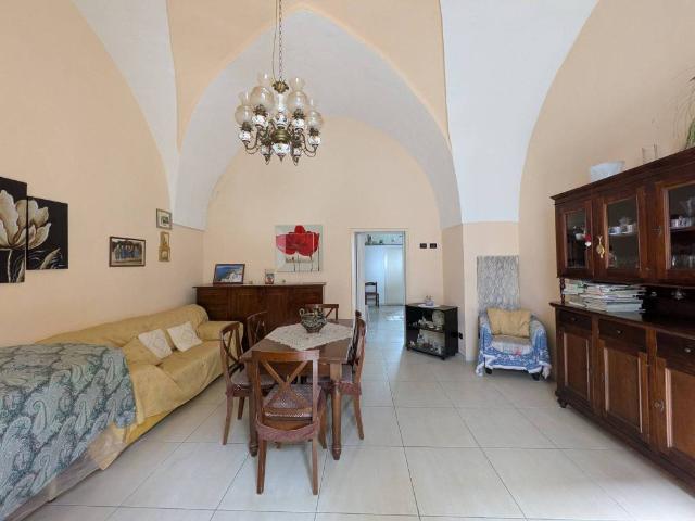 Casa indipendente in vendita a Sannicola LE