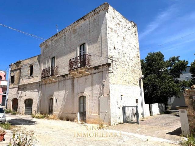 Casa indipendente in vendita a Sannicola LE