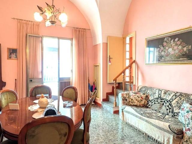 Casa indipendente in vendita a Sannicola LE