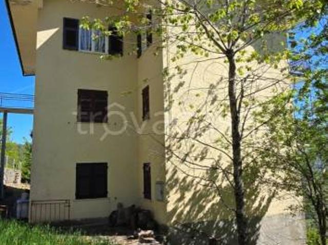 Casa indipendente in vendita a Santo Stefano d'Aveto