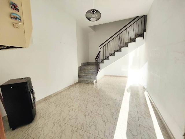 Casa indipendente in vendita a Santo Stefano del Sole AV