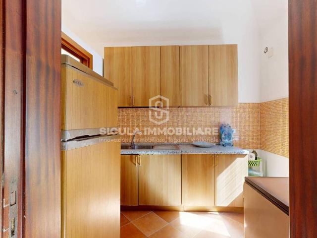 Casa indipendente in vendita a Santo Stefano di Camastra ME