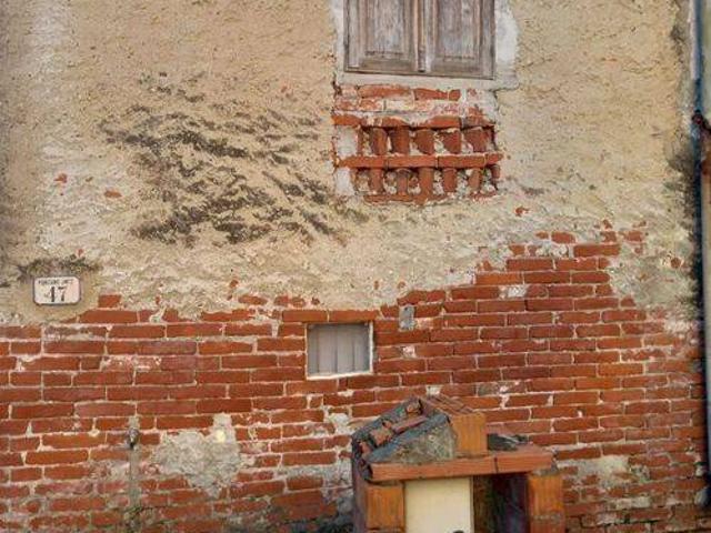 Casa indipendente in vendita a Santo Stefano di Magra SP