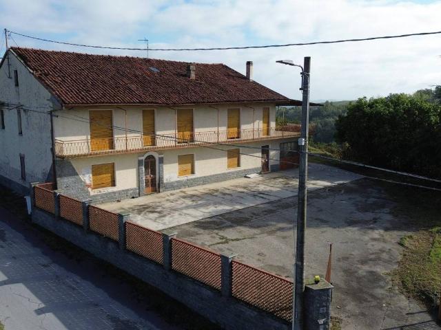Casa indipendente in vendita a Santo Stefano Roero CN