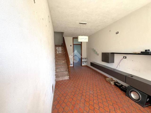 Casa indipendente in vendita a Santo Stefano Roero CN