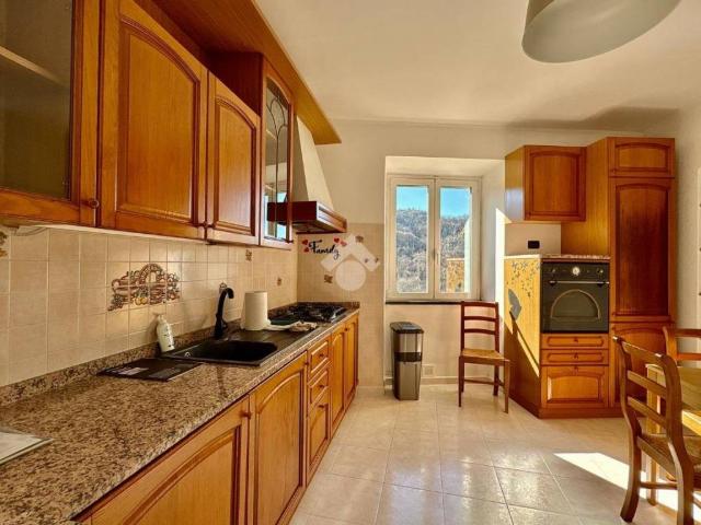 Casa indipendente in vendita a Sant'Olcese GE