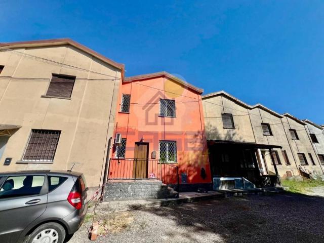Casa indipendente in vendita a Santa Cristina e Bissone PV