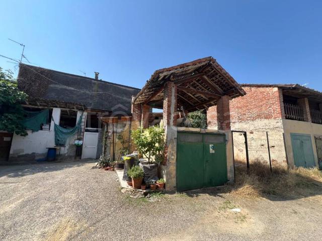 Casa indipendente in vendita a Santa Cristina e Bissone via zara