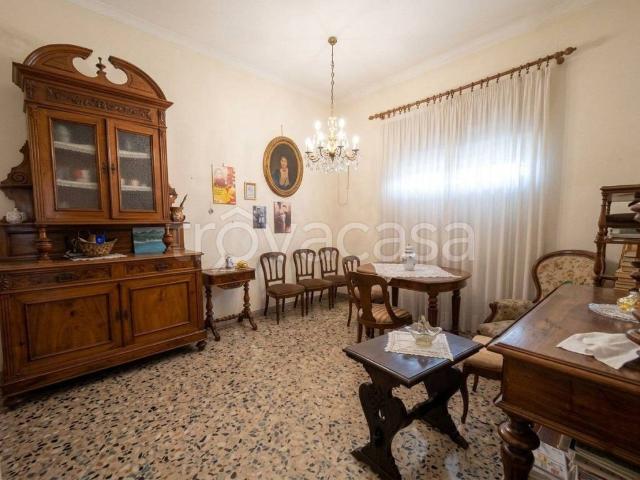 Casa indipendente in vendita a Santa Cristina, Santa Cristina e Bissone