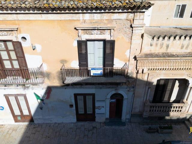 Casa indipendente in vendita a Santa Croce Camerina RG