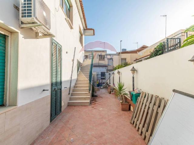 Casa indipendente in vendita a Santa Croce Camerina RG