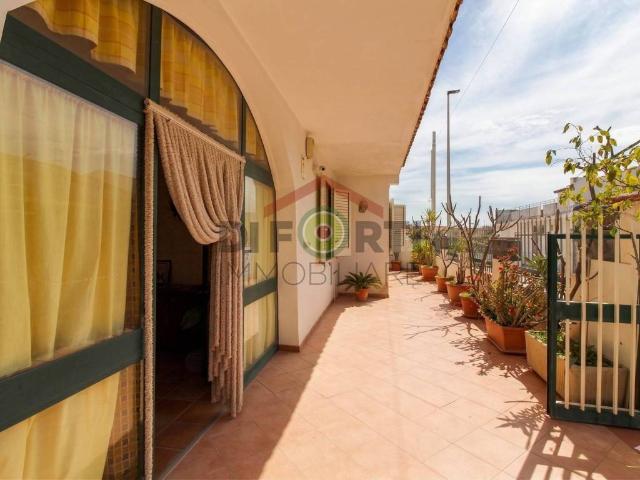 Casa indipendente in vendita a Santa Croce Camerina RG